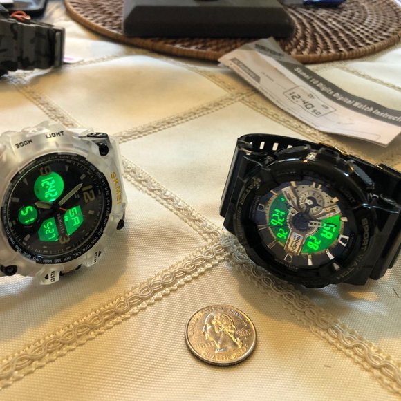 TWO New Watch {PLUS Free Pair SUNGLASSES - Picture 1 of 14